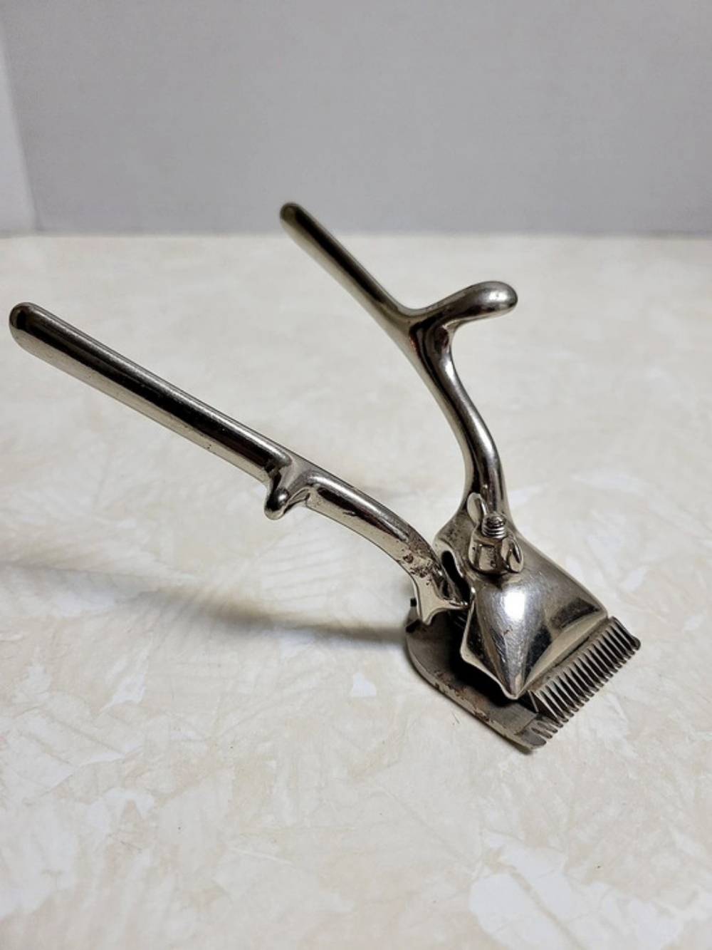Vintage Oster Manual Hand Hair Clippers Size 00 Vintage Manual Hair